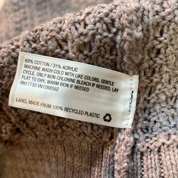 Universal Thread Purple Haze Cropped Crewneck Sweater. Size Large. EUC. - Picture 5 of 5